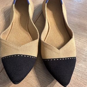 Rothy's Tan and Black Flats